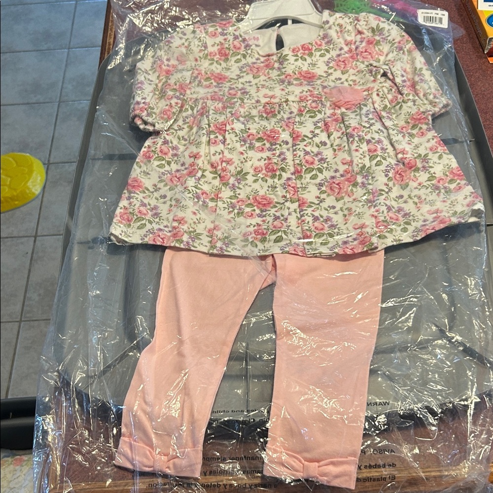 Girls 18 month two piece outfit set rose flowers new nwt leggings bottom